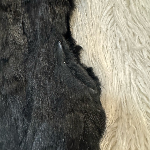 100% Rabbit Fur Vest - Picture 5 of 6